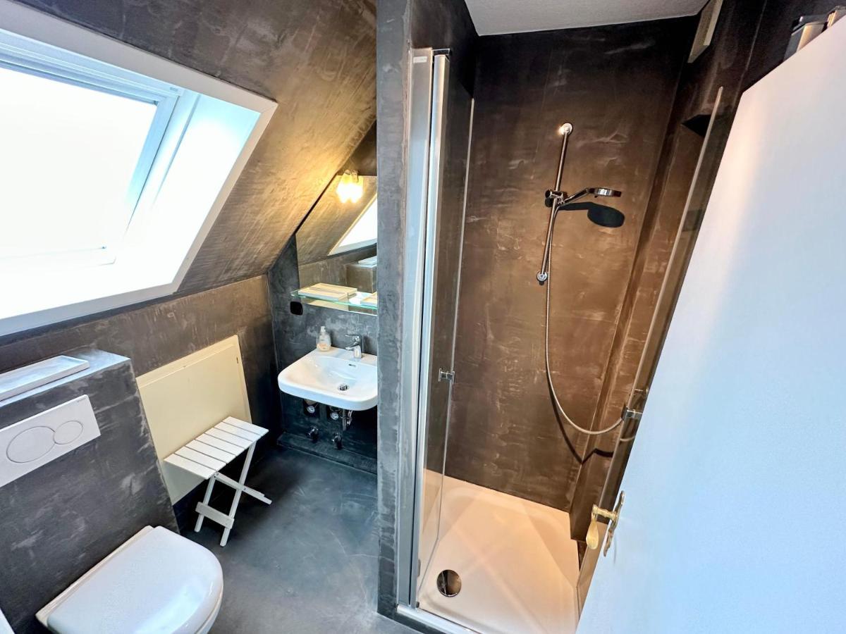 Kaeptn-teunis-app-d Apartment